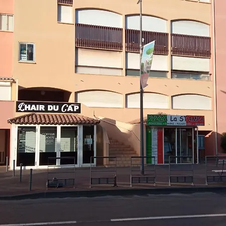 Apartment Saint Clair - Elena *